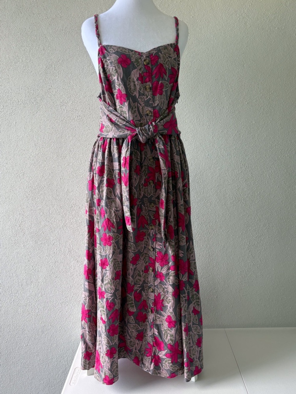 Dip Medium Midi Linen Blend Dress Pink Gray Beach Summer Brunch Resort Cruise